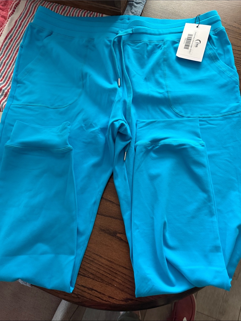 Women’s ZYIA NWT Bright Turquoise Active Joggers -